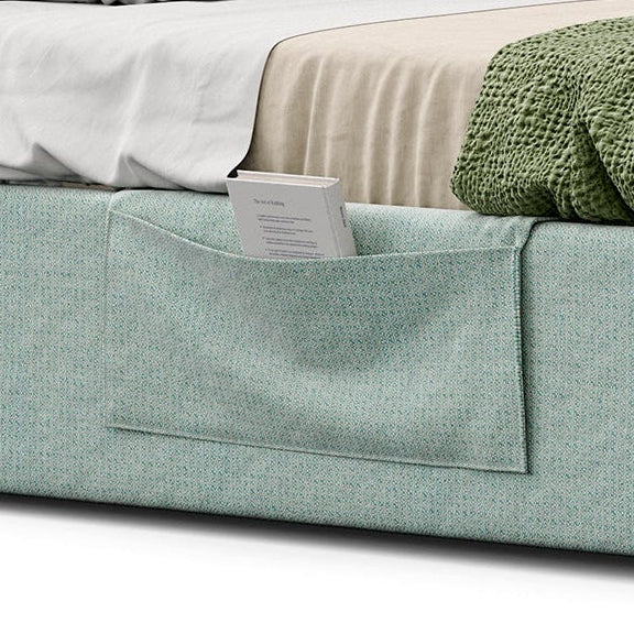 Padded teen padded with side store pockets and lift up baase