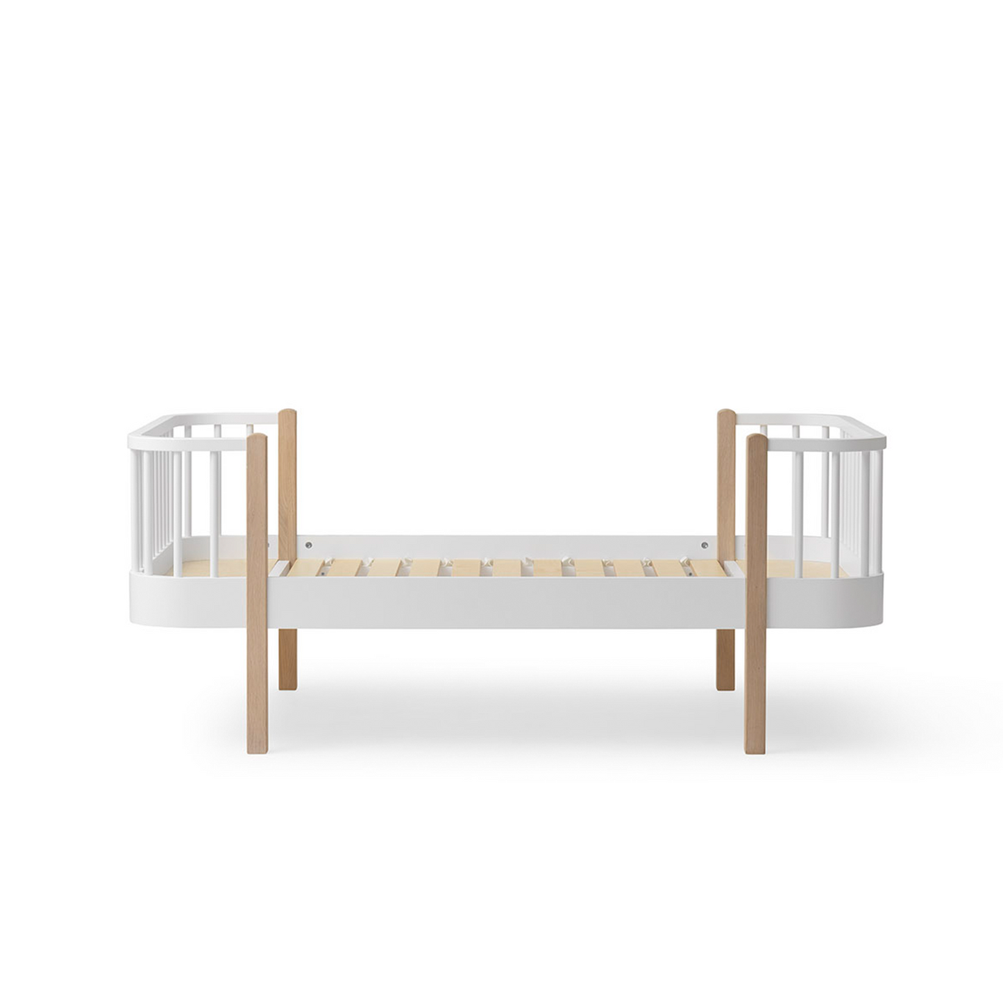 Oliver Furniture Wood Original Junior Bed - White & Oak