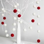 Red and White Christmas Garland-Pom Pom Garland-Felt ball garland