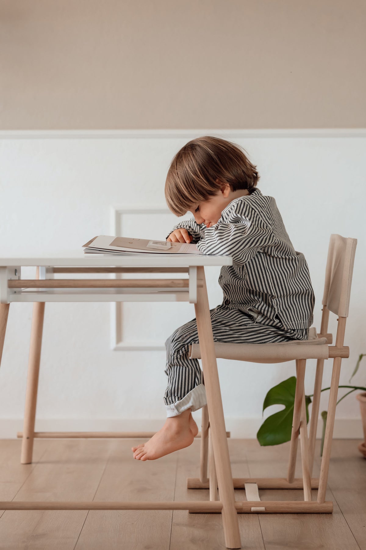 Oliver Furniture Camp Junior Desk, Adjustable - White and Oak