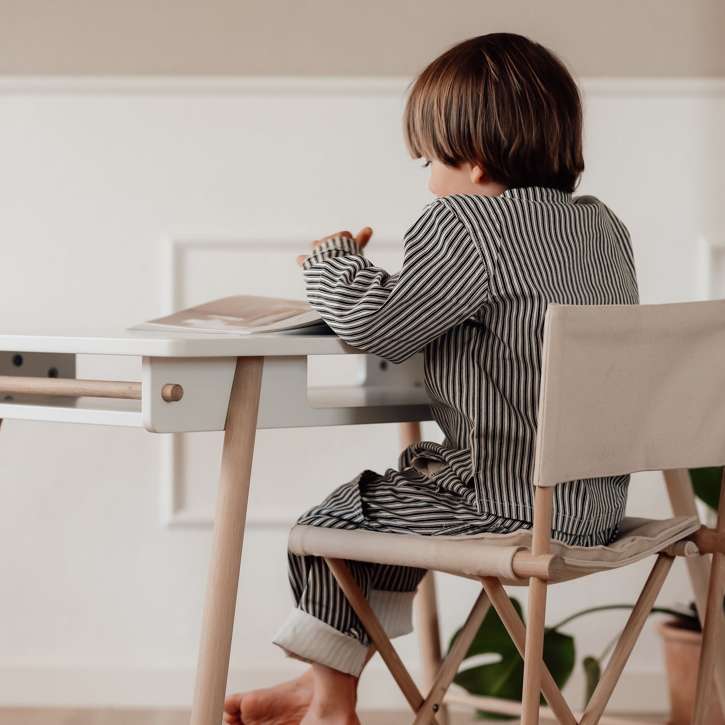 Oliver Camp Junior Desk - Adjustable White/Oak