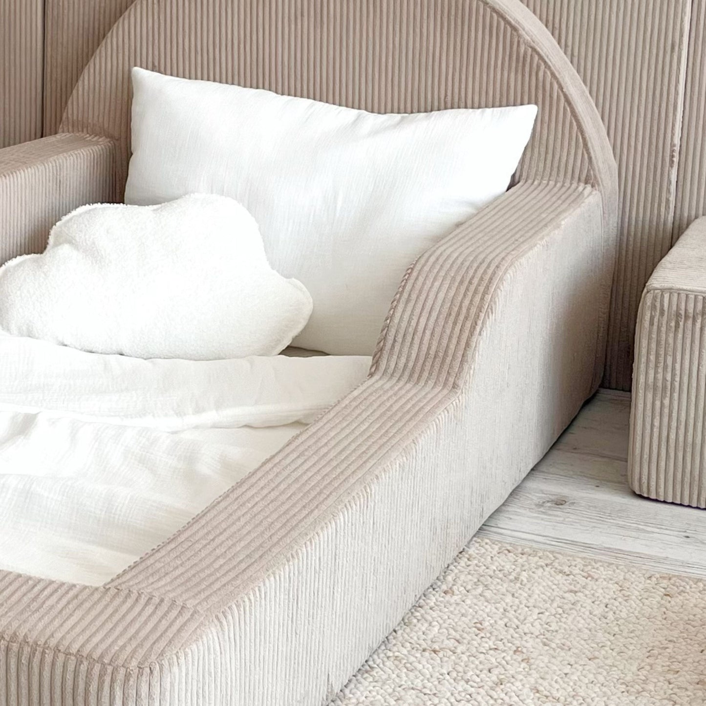 MONIO Montessori Corduroy Floor Bed - Beige