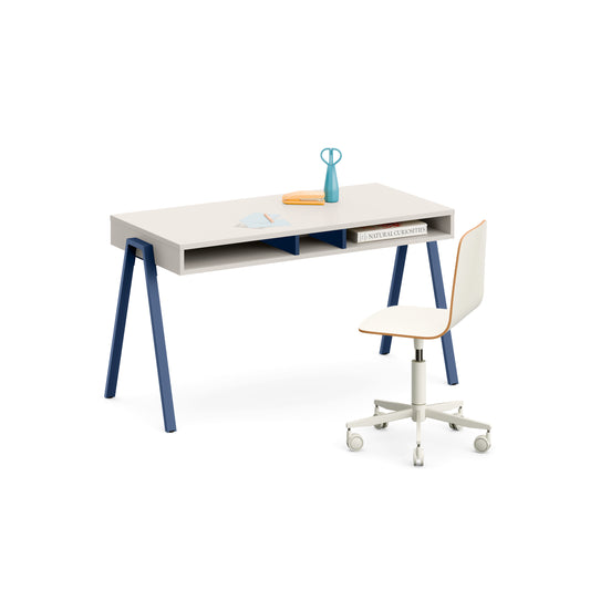 Vanny Kids Desk by Nidi