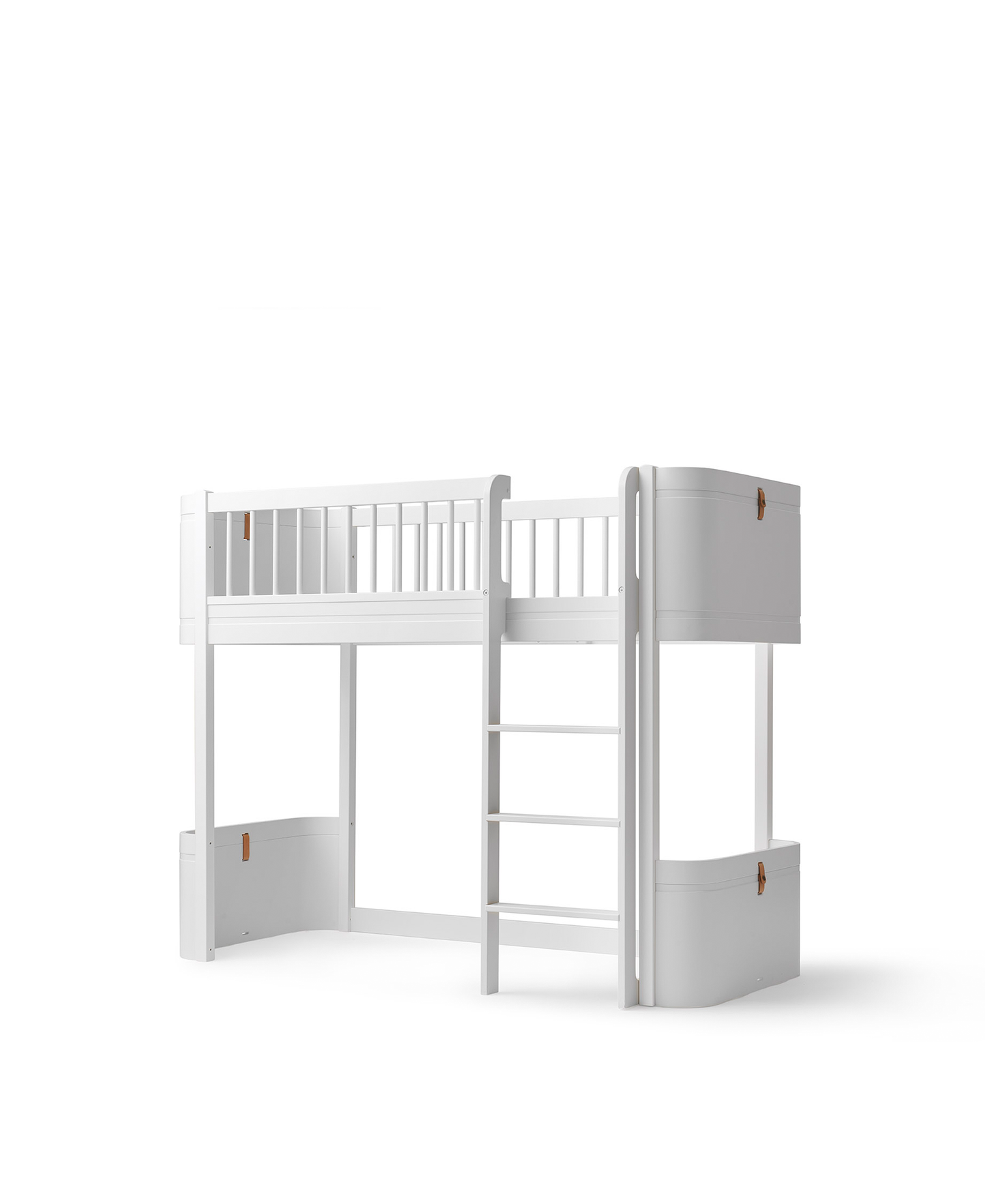 Oliver Furniture Wood Mini+ Low Loft Bed - White