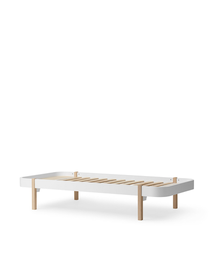 Oliver Furniture Wood Lounger Bed 120 - White and Oak