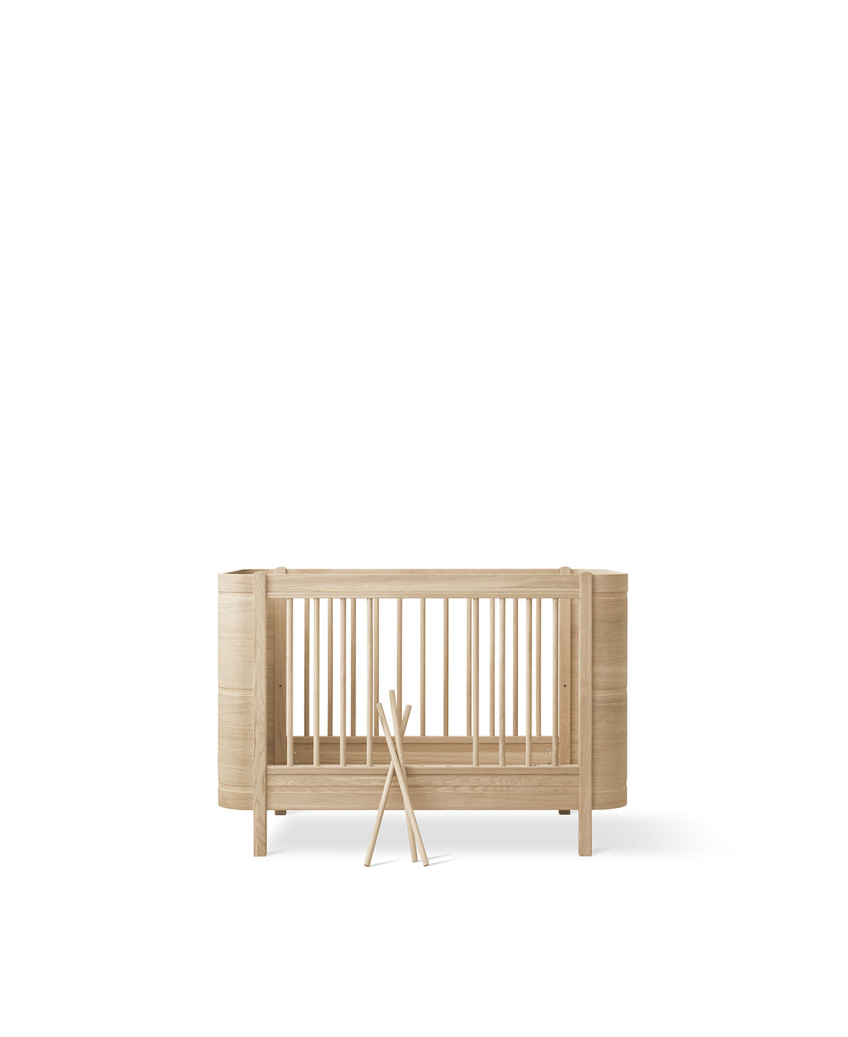 Oliver Furniture Wood Mini+ Cot Bed Incl. Junior Kit - Oak