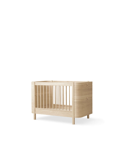 Oliver Furniture Wood Mini+ Cot Bed Excl Junior Kit - Oak