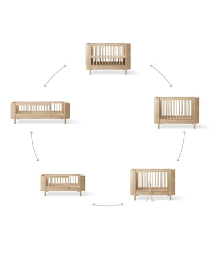 Oliver Furniture Wood Mini+ Cot Bed Incl. Junior Kit - Oak