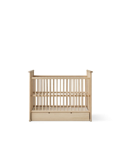 Camp Novel Convertible Cot & Bed (60×120 to 120×200 cm) - Oak