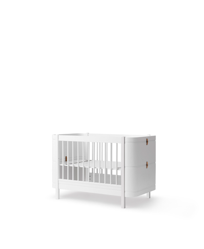 Oliver Furniture Wood Mini+ Cot Bed Excl Junior Kit - White & Oak