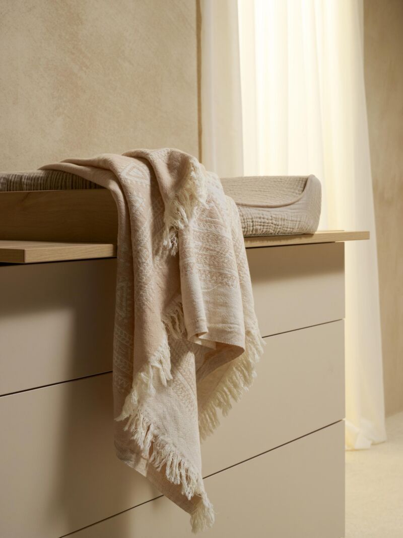Quax Flow Chest With Optional Changing Top - Clay