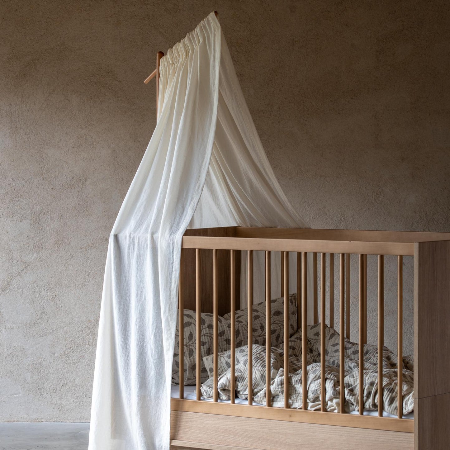 Quax Kyo Convertible Cot - Honey Ash