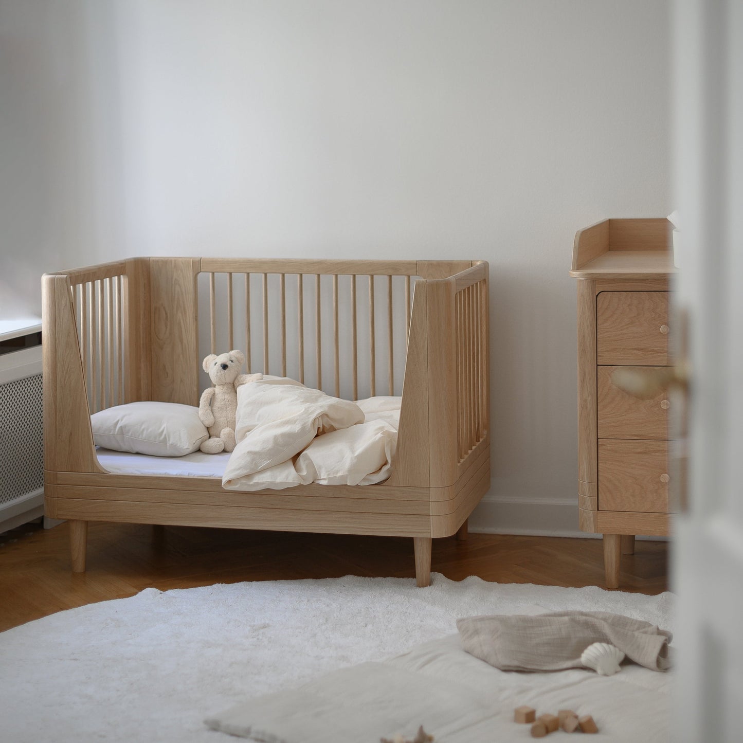 We are Bitte Oak Nature Baby Bed 2.0